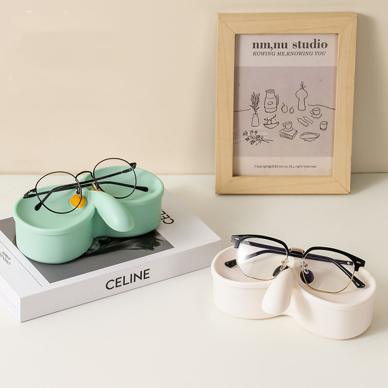 Carino Portaocchiali a Forma d - Jewelry Eyewear Watches & Accessories recensione e prezzo