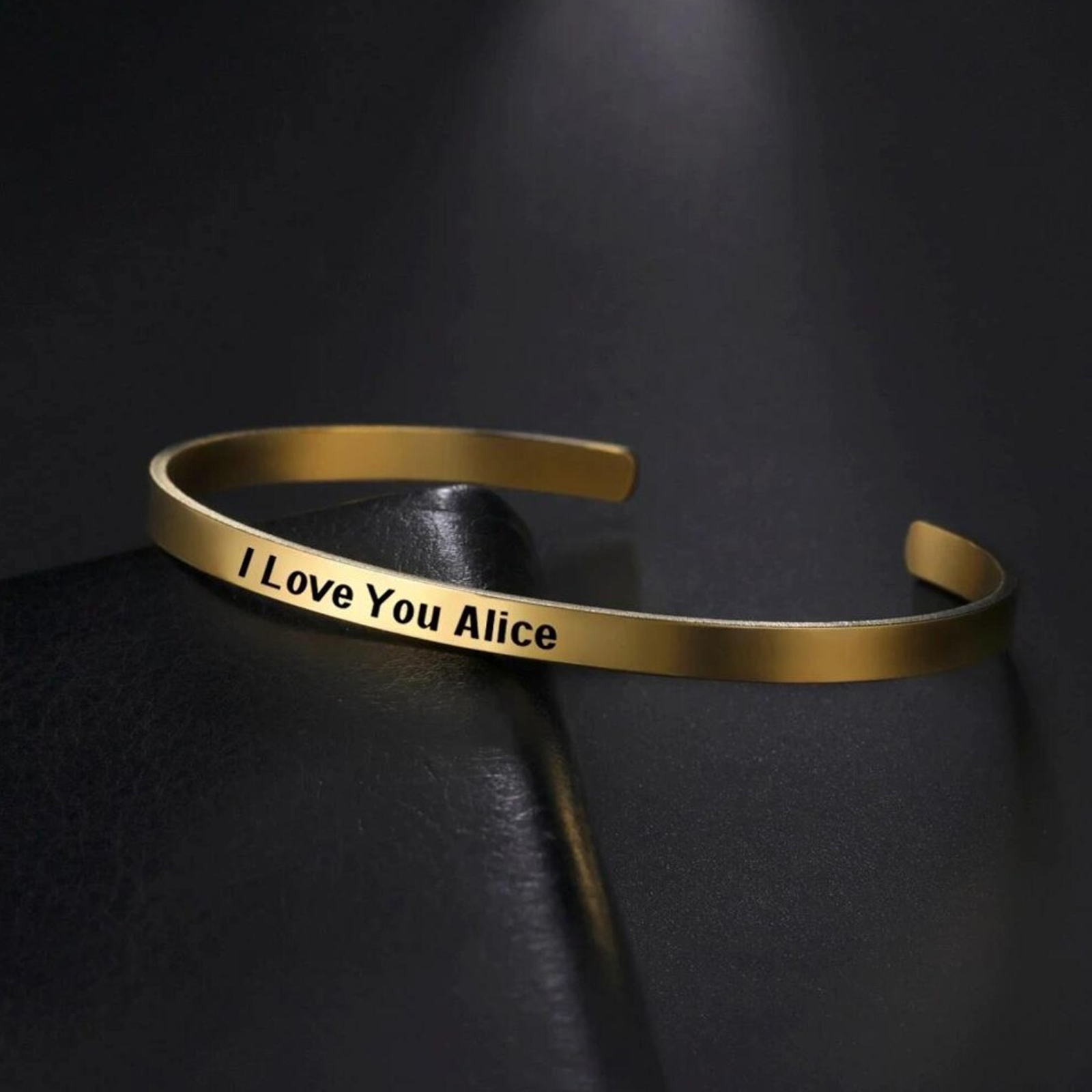 Lemegeton Bracciale con nome i - Cuff Bangle Bracelet recensione e prezzo