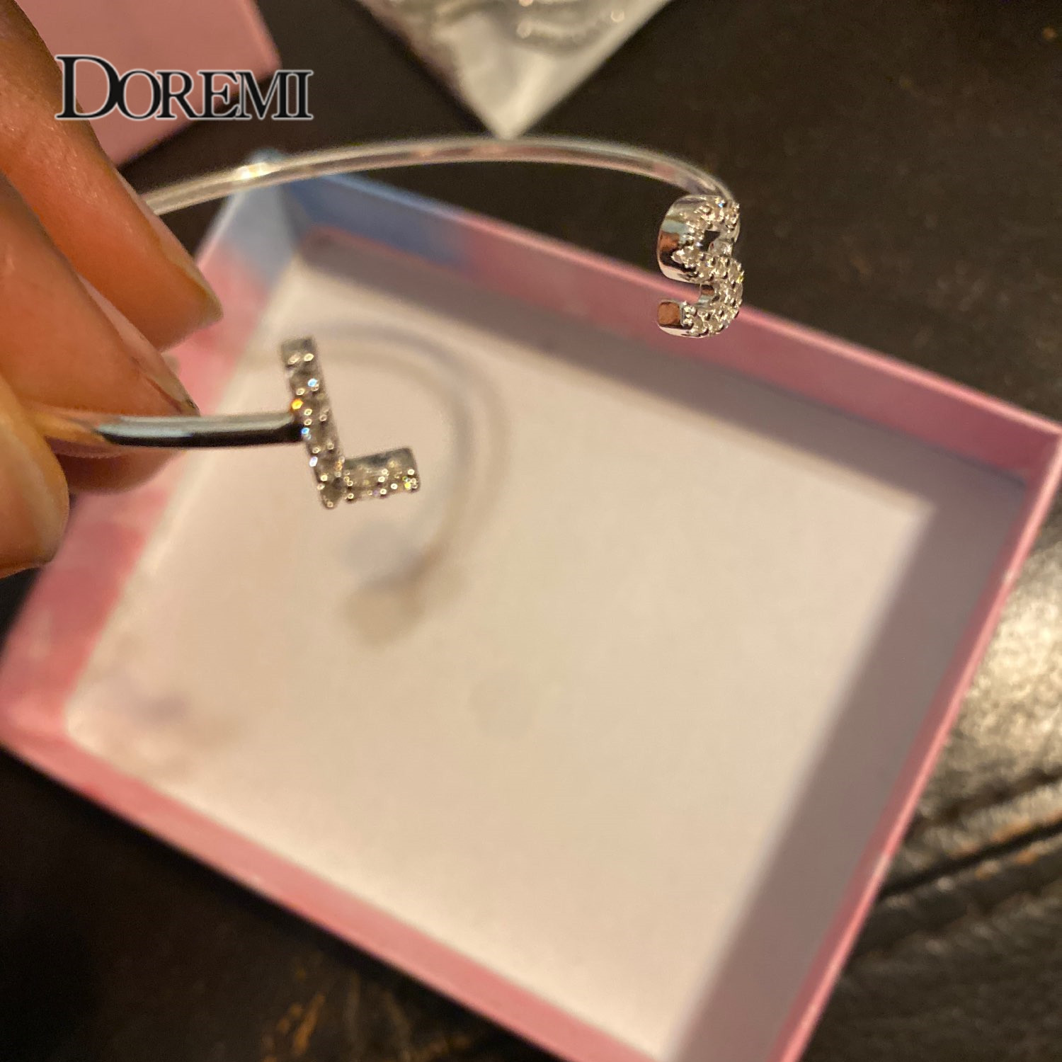 DOREMI Bracciale con lettera p - Cuff Bangle Bracelet recensione e prezzo